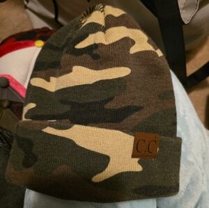 CC Beanie camo